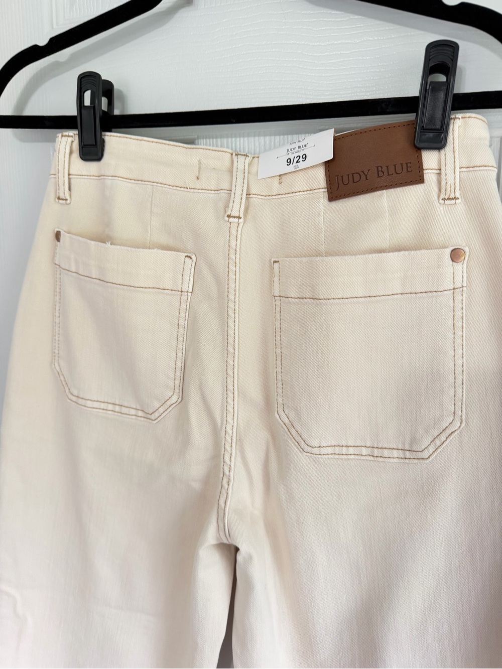 Judy Blue 9/29 Cream Wide Leg Crop Jeans High Rise Utility Pocket NWT - Picture 3 of 9